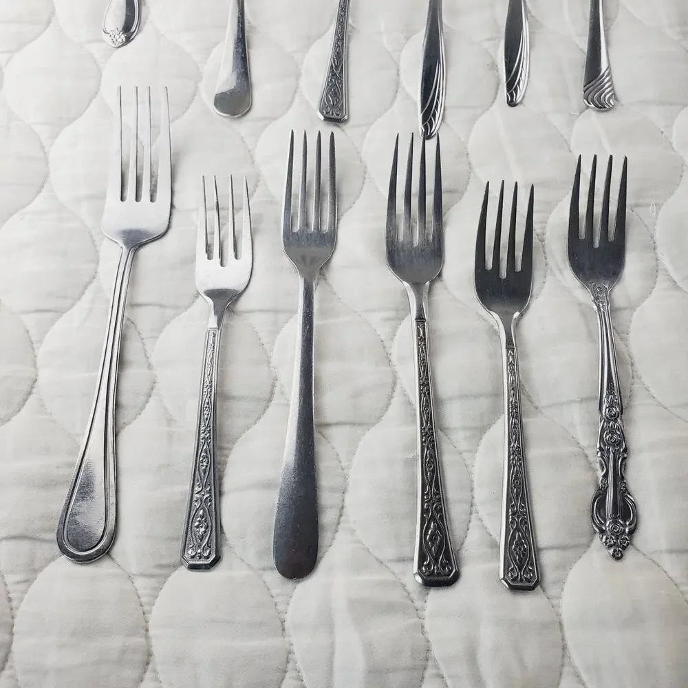 Lot of Silverware 40PCS Knife Spoon Fork Stainless Steel Kitchenware Many Brands
